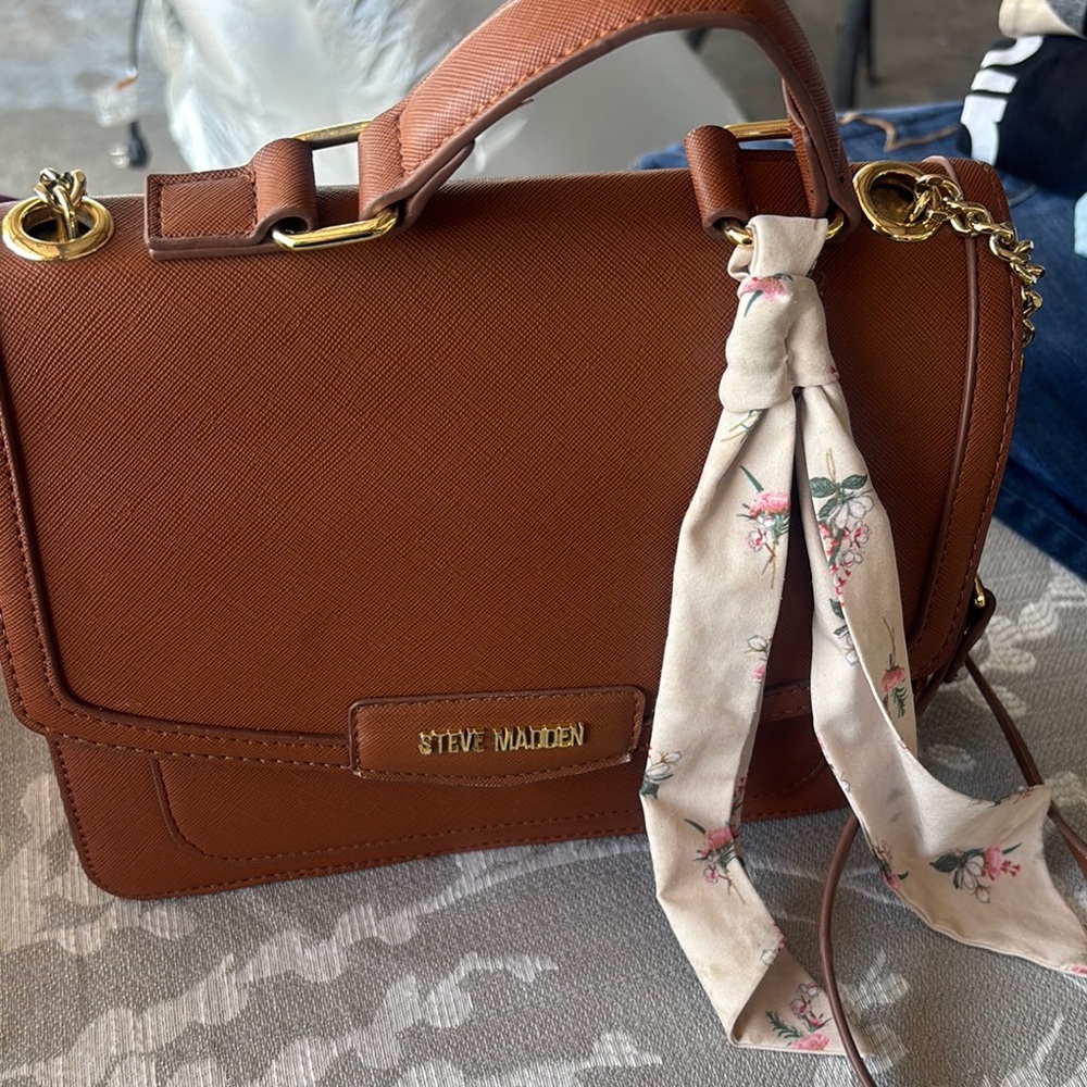 Steve Madden Brown Shoulder Bag with Gold Accents